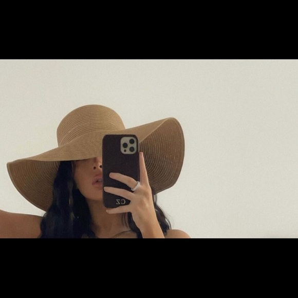 Meet your Posher, Sid - Picture 1 of 1